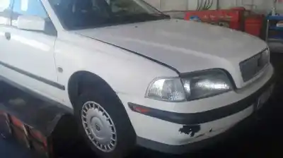 Scrapping Vehicle volvo s40 i (644) 1.9 td of the year 1997 powered d4192t