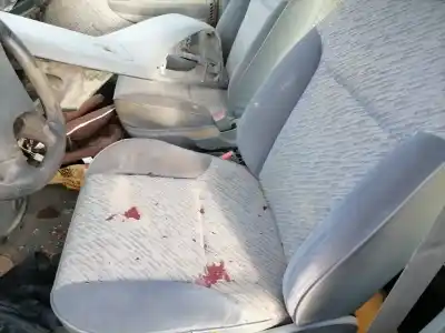 Scrapping Vehicle peugeot 806 d8b of the year 1996 powered d8b