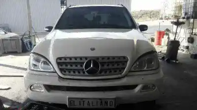 Здавання транспортного засобу mercedes-benz clase ml (bm 163) d612963 року 2002 потужний d612963