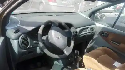 Здавання транспортного засобу renault megane i scenic (ja0) f9q730 року 1999 потужний f9q730