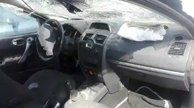 Здавання транспортного засобу renault megane ii berlina 5p f9q804 року 2006 потужний f9q804