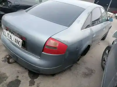 Sloopvoertuig audi a6 c5 (4b2) 1.8 t van het jaar 1997 aangedreven aeb