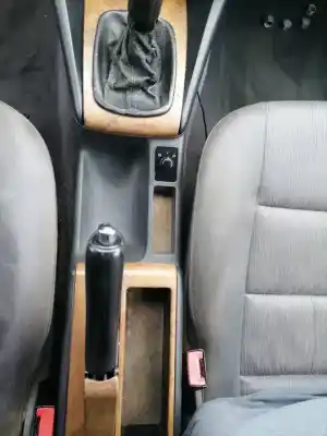 Sloopvoertuig audi a6 c5 (4b2) 1.8 t van het jaar 1997 aangedreven aeb