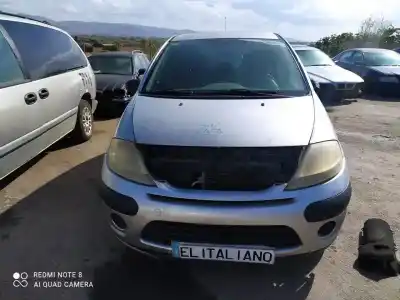 Veicolo di demolizione CITROEN C3 I (FC_, FN_) 1.4 HDI dell'anno 2006 alimentato 8HZ