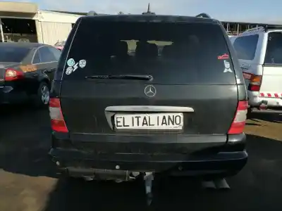 Здавання транспортного засобу mercedes-benz clase ml (bm 163) om 612.963 року 2002 потужний 612963