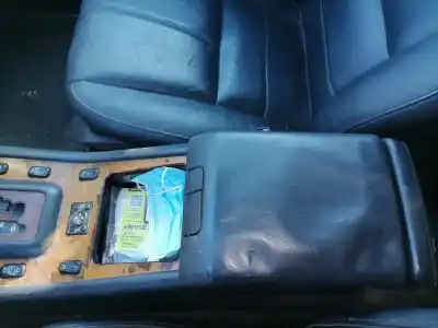 Здавання транспортного засобу mercedes-benz clase ml (bm 163) om 612.963 року 2002 потужний 612963