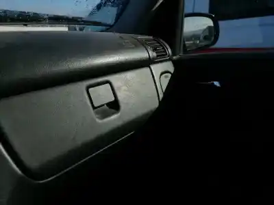 Здавання транспортного засобу mercedes-benz clase ml (bm 163) om 612.963 року 2002 потужний 612963