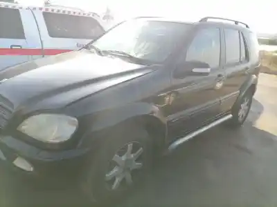 Здавання транспортного засобу mercedes-benz clase ml (bm 163) om 612.963 року 2002 потужний 612963