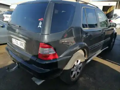 Здавання транспортного засобу mercedes-benz clase ml (bm 163) om 612.963 року 2002 потужний 612963