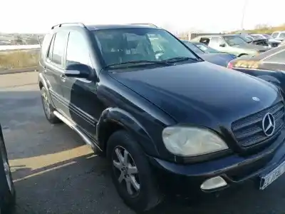 Здавання транспортного засобу mercedes-benz clase ml (bm 163) om 612.963 року 2002 потужний 612963