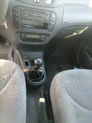 Veicolo di demolizione citroen c3 i (fc_, fn_) 1.4 hdi dell'anno 2004 alimentato 8hx