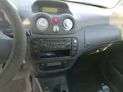 Veicolo di demolizione citroen c3 i (fc_, fn_) 1.4 hdi dell'anno 2004 alimentato 8hx