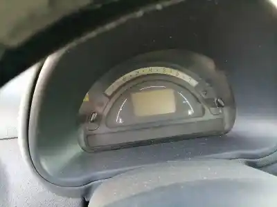 Veicolo di demolizione citroen c3 i (fc_, fn_) 1.4 hdi dell'anno 2004 alimentato 8hx