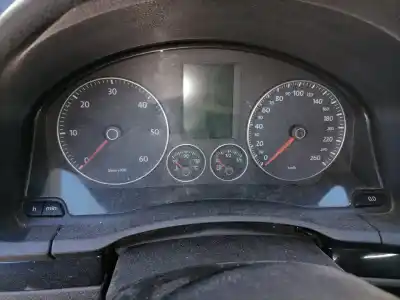 Здавання транспортного засобу volkswagen golf v (1k1) (10.2003) bxe року 2008 потужний bxe