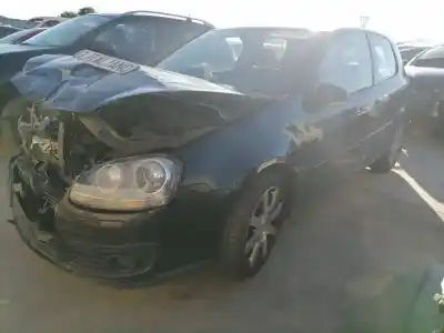 Здавання транспортного засобу volkswagen golf v (1k1) (10.2003) bxe року 2008 потужний bxe