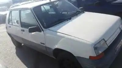 Veicolo di demolizione renault r 5 (b/c40) c1j dell'anno 1989 alimentato c1j