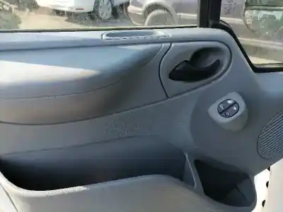 Scrapping Vehicle ford transit combi (tt9) cyrb of the year 2013 powered cyrb