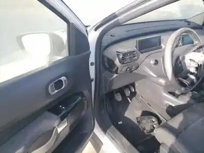 Здавання транспортного засобу citroen c4 cactus bh02 року 2016 потужний bh02