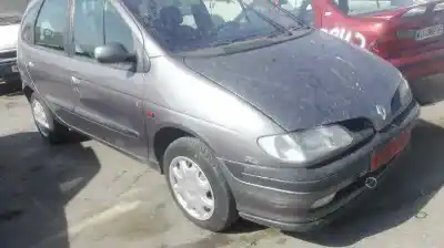 Здавання транспортного засобу renault megane i scenic (ja0) f8q790 року 1999 потужний f8q790