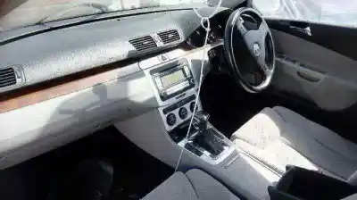 Здавання транспортного засобу volkswagen passat b6 variant (3c5) 2.0 tdi 16v року 2005 потужний bkp