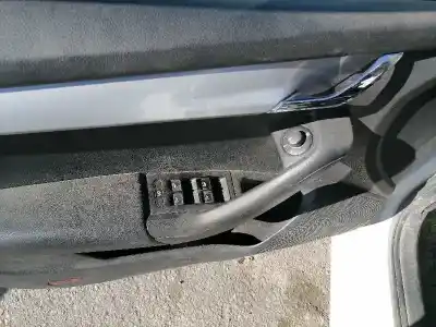 Здавання транспортного засобу skoda octavia combi (5e5) clh року 2015 потужний clh