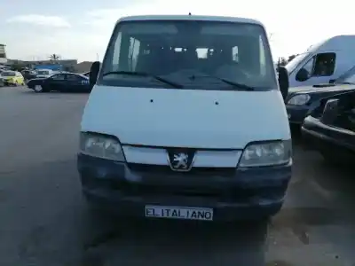 Veicolo di demolizione PEUGEOT BOXER (290/330) FURGÓN BAT.2850MM (2002) RHV dell'anno 2004 alimentato RHV
