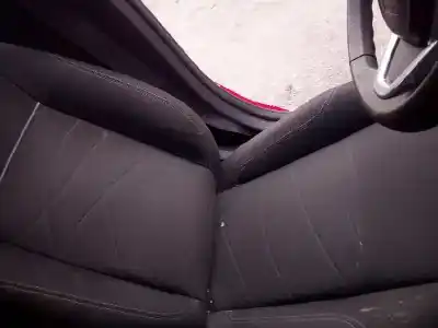 Здавання транспортного засобу ford fiesta (cnn) snjb року 2013 потужний snjb