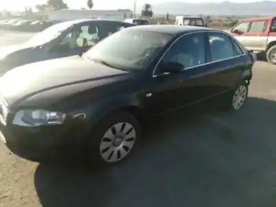 Здавання транспортного засобу audi a4 b7 (8ec) 2.0 tdi 16v року 2006 потужний bre