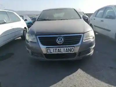 Hurda Aracı VOLKSWAGEN PASSAT B6 (3C2) 2.0 TDI 16V Yılın 2005 güçlü BKP