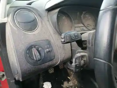 Veicolo di demolizione seat                                               ibiza berlina (6j5)                                                                                                                                                                                                                                        cayc                                                                                                                                                                                                                                                       dell'anno 2013 alimentato cayc
