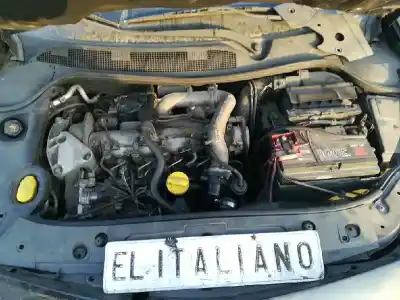 Hurda Aracı RENAULT MEGANE II BERLINA 5P F9Q800 Yılın 2004 güçlü F9Q800