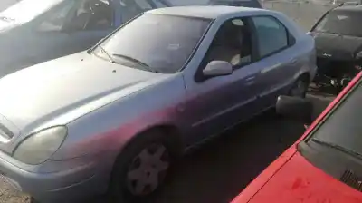 Veicolo di demolizione citroen xsara berlina d-wjy dell'anno 2002 alimentato d-wjy