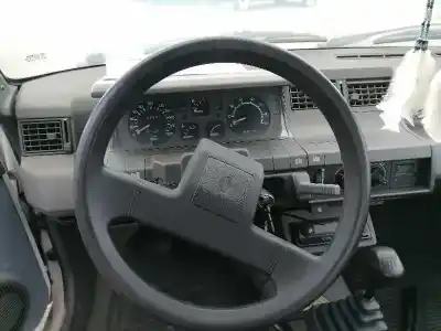 Здавання транспортного засобу renault r 5 (b/c40) c1j року 1986 потужний c1j