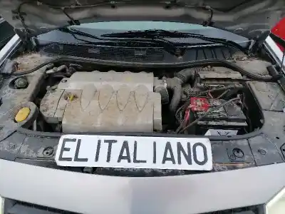 Verschrottungsfahrzeug renault megane ii berlina 5p k4mt7 des jahres 2004 angetrieben k4mt7
