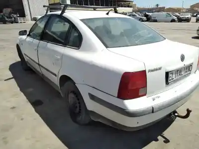 Hurda Aracı volkswagen passat b5 (3b2) 1.6 yılın 1997 güçlü ahl