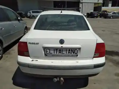 Hurda Aracı volkswagen passat b5 (3b2) 1.6 yılın 1997 güçlü ahl