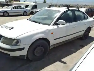 Hurda Aracı volkswagen passat b5 (3b2) 1.6 yılın 1997 güçlü ahl