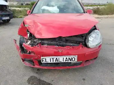 Veicolo di demolizione VOLKSWAGEN GOLF V (1K1) (10.2003) BXE dell'anno 2007 alimentato BXE