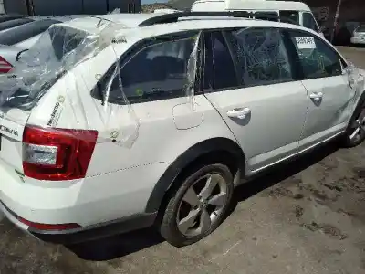 Scrapping Vehicle skoda octavia iii combi (5e5, 5e6) 2.0 tdi of the year 2017 powered crm