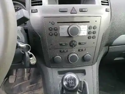 Veicolo di demolizione opel                                               zafira b                                                                                                                                                                                                                                                   z19dt                                                                                                                                                                                                                                                      dell'anno 2006 alimentato z19dt