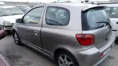 Veicolo di demolizione toyota yaris (ncp1/nlp1/scp1) 1nzfe dell'anno 2001 alimentato 1nzfe