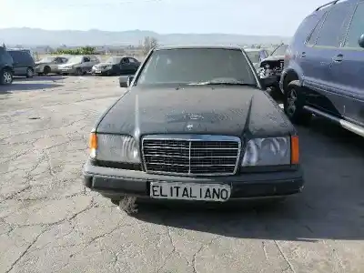 Здавання транспортного засобу MERCEDES-BENZ CLASE E (W124) E 320 (124.032) року 1994 потужний M104992
