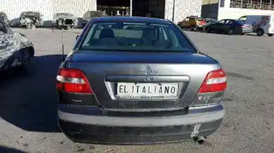 Scrapping Vehicle volvo s40 i (644) 1.6 of the year 2002 powered b4164s2