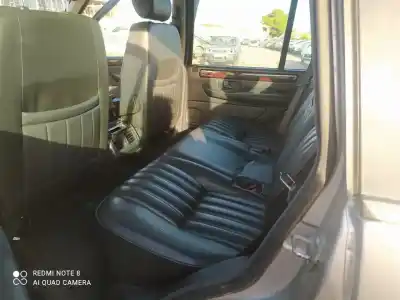 Здавання транспортного засобу land rover range rover (lp) 256ta року 2001 потужний 256ta