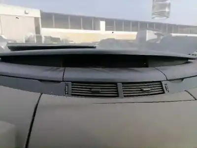 Здавання транспортного засобу renault espace iv (jk0) * року 2003 потужний 