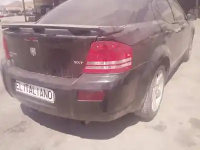 Sloopvoertuig dodge avenger (js) byl van het jaar 2008 aangedreven byl