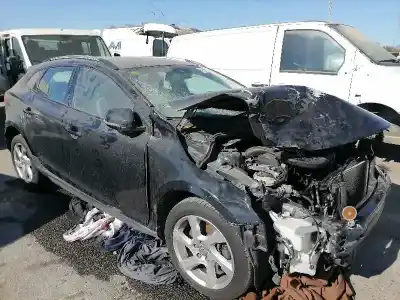 Здавання транспортного засобу volvo v40 cross country d5204t6 року 2013 потужний d5204t6