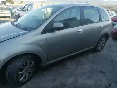 Veículo de Sucata fiat croma (194_) 1.9 d multijet (194axc1b, 194axc12) do ano 2005 alimentado 939a2000