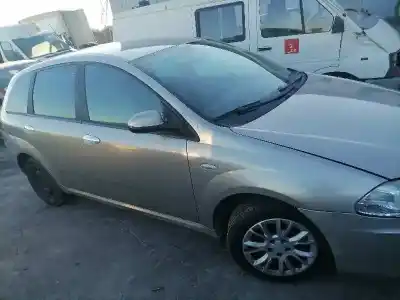 Veículo de Sucata fiat croma (194_) 1.9 d multijet (194axc1b, 194axc12) do ano 2005 alimentado 939a2000
