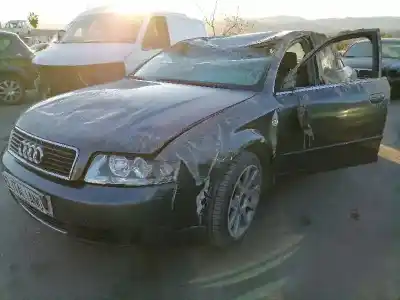 Scrapping Vehicle audi a4 b6 (8e2) 1.9 tdi of the year 2003 powered awx